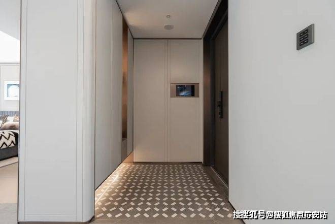 派海上真实报道! 了解背后原因以及详情!九游会网址是多少西派海上火得一塌糊涂！西(图6)